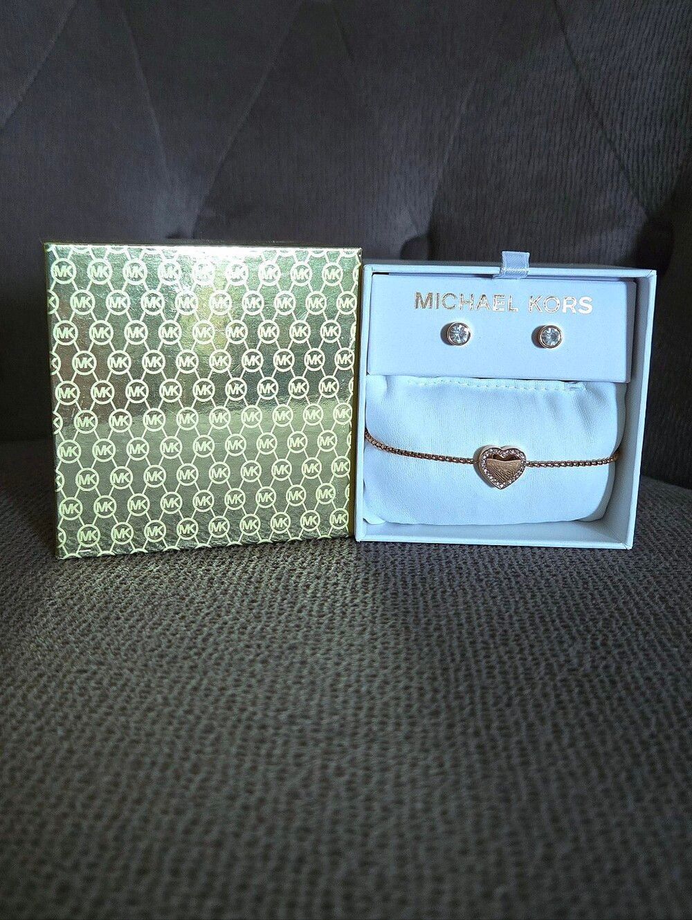 ✨️HP✨️ Michael Kors Rose🌹 Gold💛 Heritage Heart Set - NIB - Picture 3 of 16